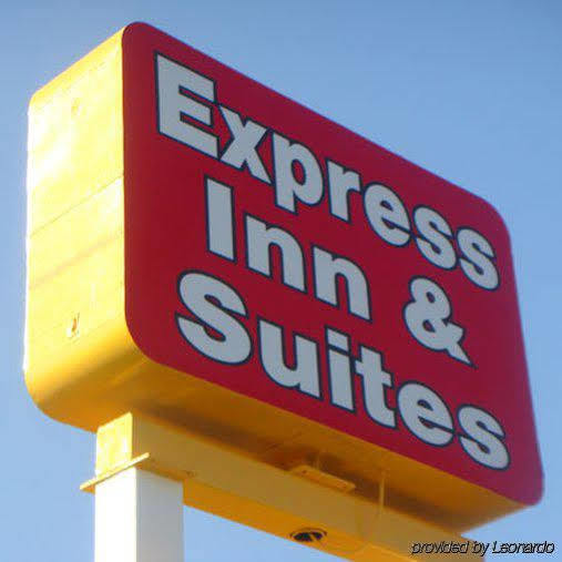 Express Inn & Suites Clearwater Pinellas Park Kültér fotó
