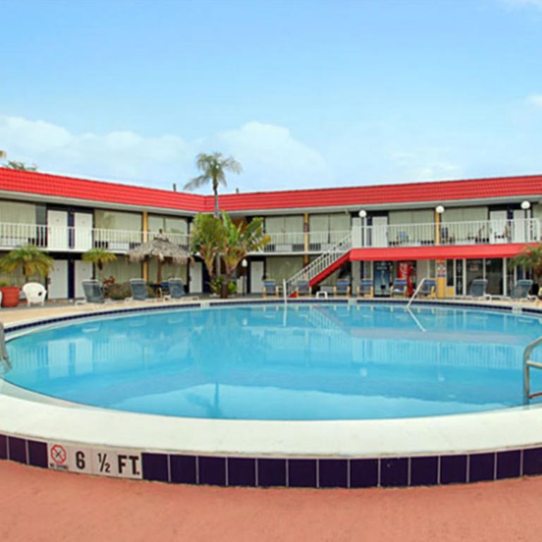 Express Inn & Suites Clearwater Pinellas Park Kültér fotó